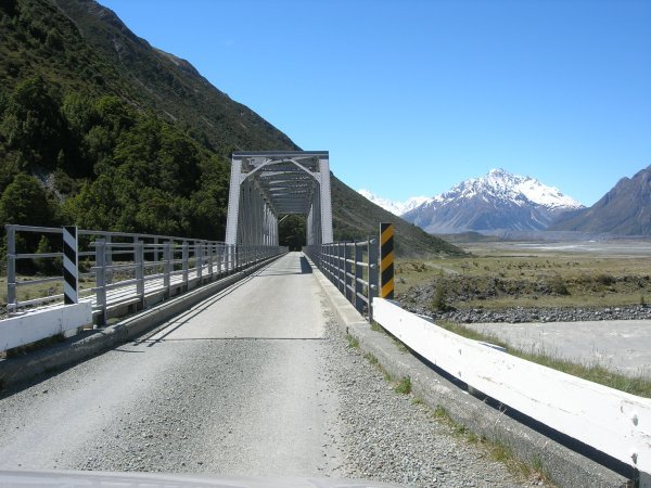 Narrow bridge