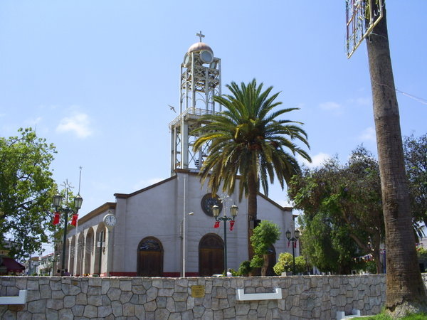 Church in Vallenar - Iglesia en Vallenar