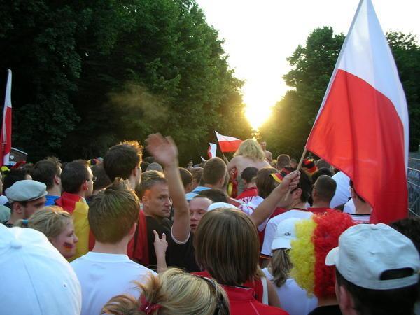 Polska! Polska! (said to the same beat as the Czech chant)