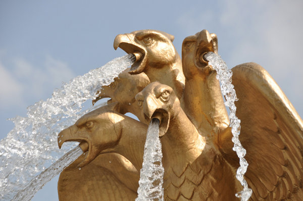 Golden Fountain - Ashgabat