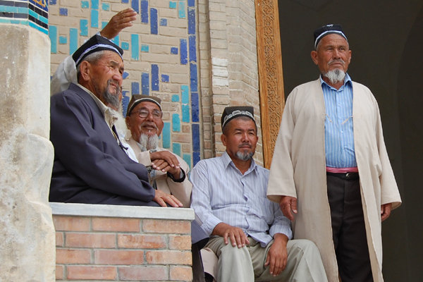 Local Men - Samarkand