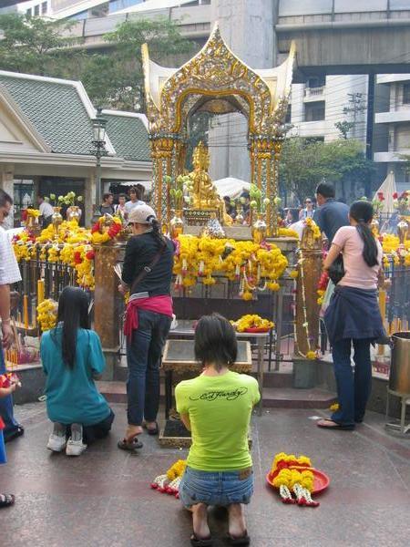 Erawan shrine, Bangkok