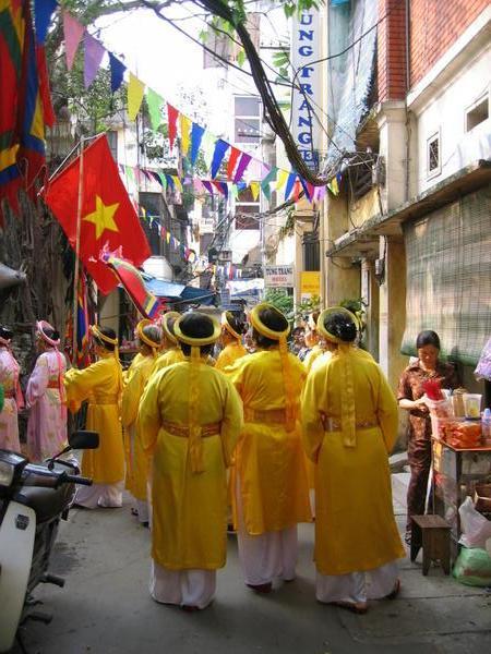 Procession in Hanoi's old quarter