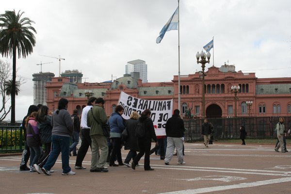 Demonstracja pod Casa Rosada