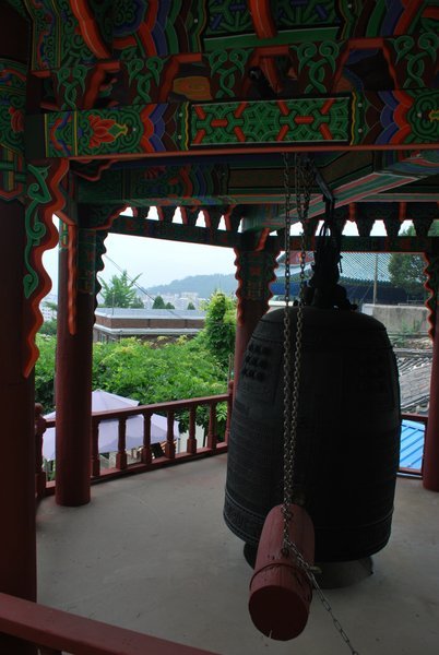 Temple bell, halfway up a hill in Seoul