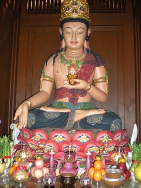 Maitreya Bodhisattva (the future Buddha), Chi Lin Nunnery (2)
