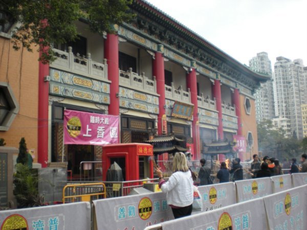 Sik Sik Yuen Wong Tain Sin Temple Complex (7)
