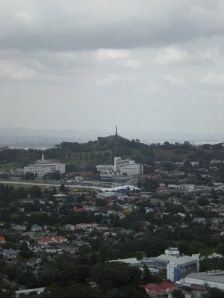 views over Auckland from Mt Eden (4)