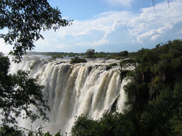 Viewing the Falls from Zambia2