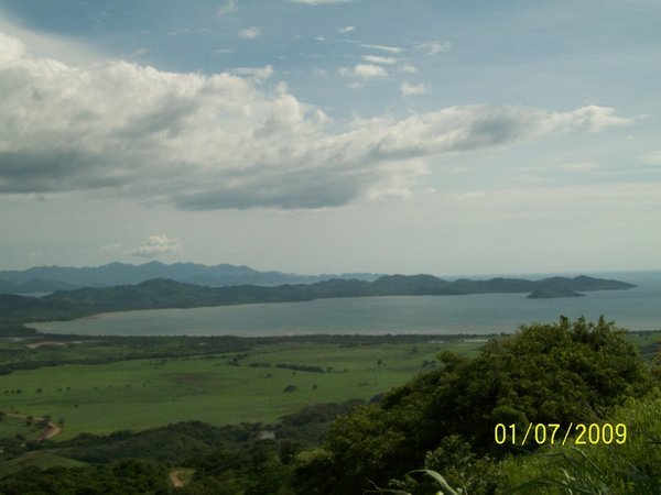 La Cruz view and lake