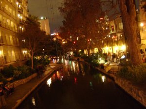 Riverwalk by nightfall