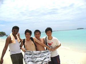 Me, Jevan, Yusdy and Zhaoyun on Phi Phi island