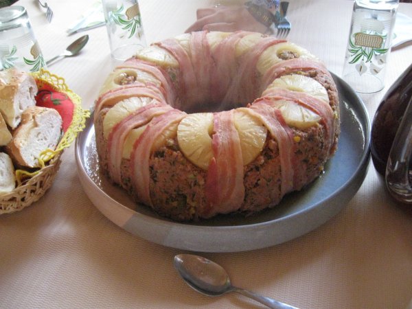 the delicious meat cake