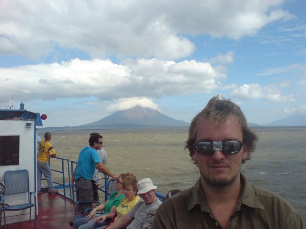Dirk en de vulkaan