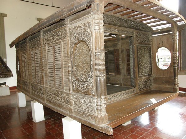 Ark in Phnom Penh museum