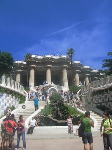 main entrance to Parc Guell