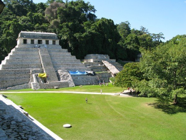 A temple - used for BBQ´s on sundays by the Mayan king