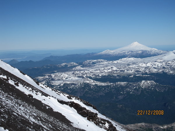Volcan Villarrica (2847m) in Chile 