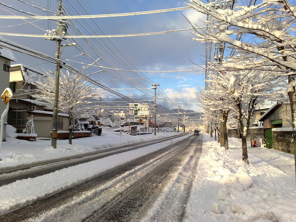 snowy main road