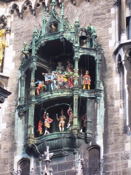 the Glockenspeil