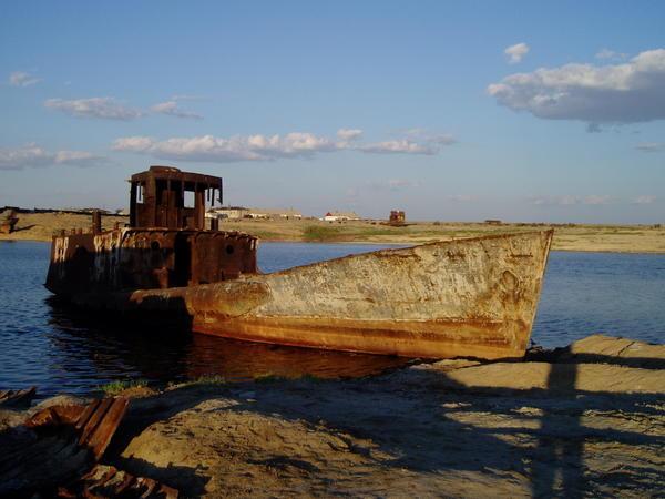 Stranded Ships, Aralsk harbour