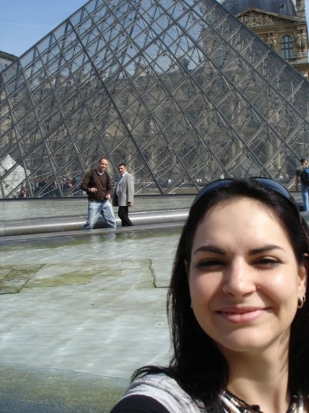 Melinda at Louvre Pyramid