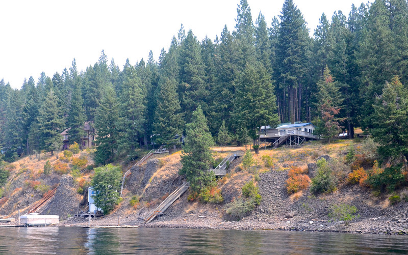 Homes perched high above the lake need steep stairs to access the beach!