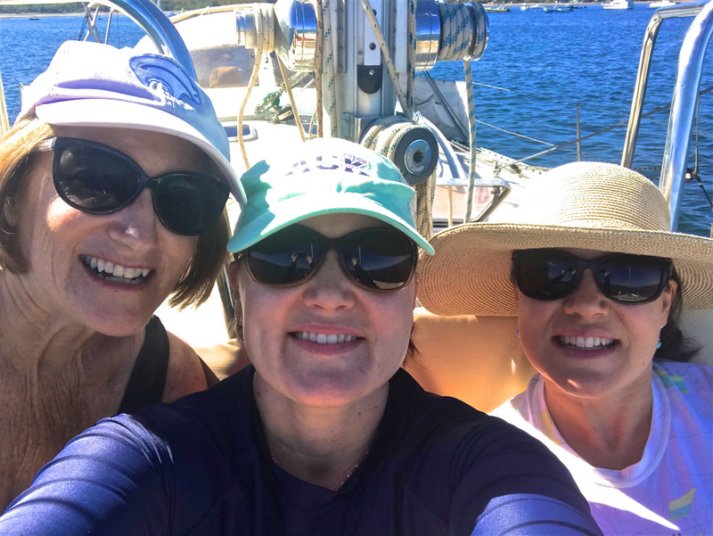 Sailing in the Gulf of Papagayo with Mandy and Kate