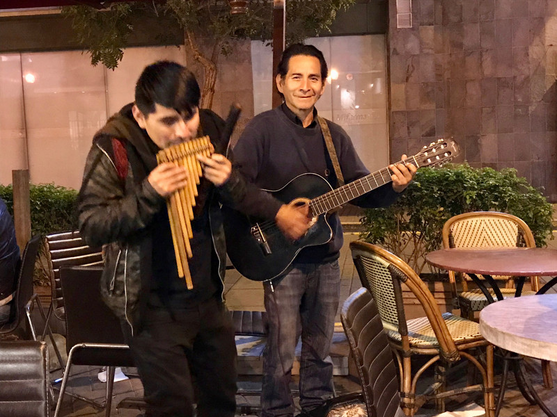 Singers outside of Cafe Cafe, Lima