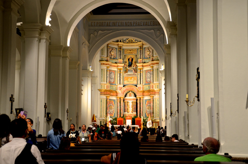 Inside the Basilica Santa Maria la Antigua