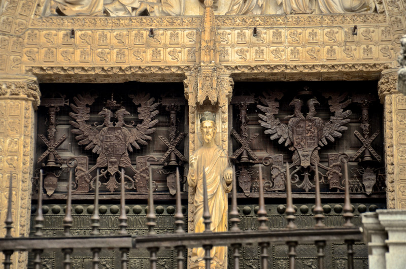 Double headed eagle, Portal of Forgiveness, Toledo Cathedral 