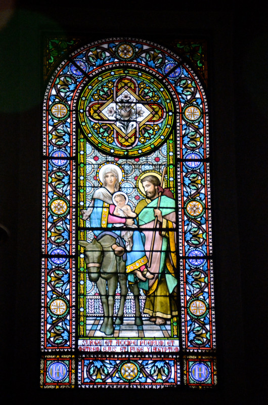 Stained glass in the Montserrat Cathedral 
