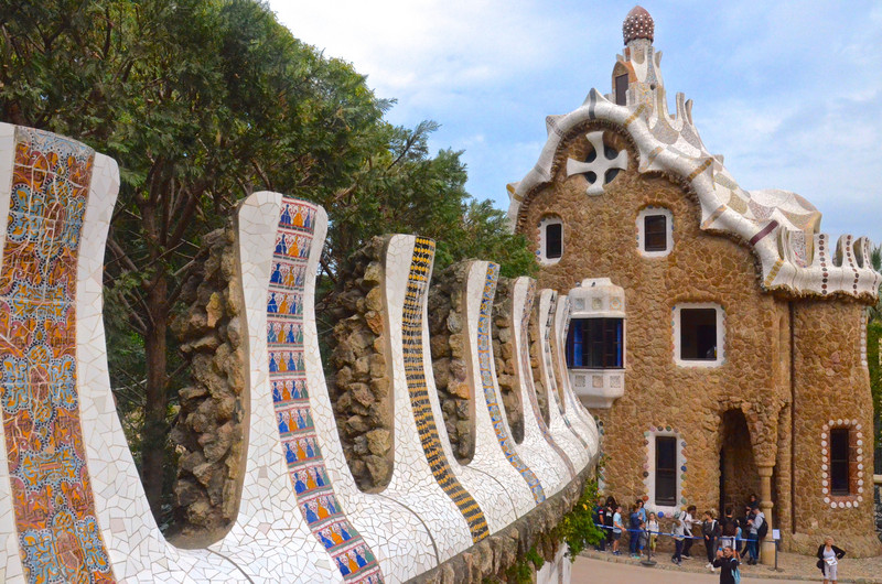Porter's Lodge and entrance to Park Guell 