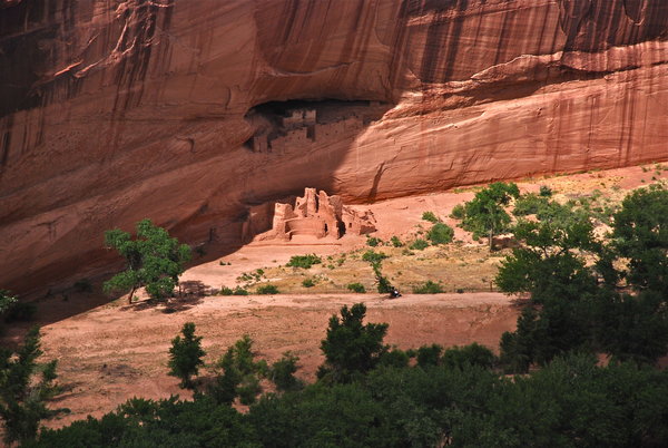 White House ruins from White House Overlook in Canyon de Chelly