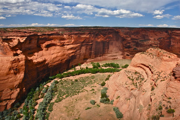 Another expansive view of beautiful Canyon de Chelly