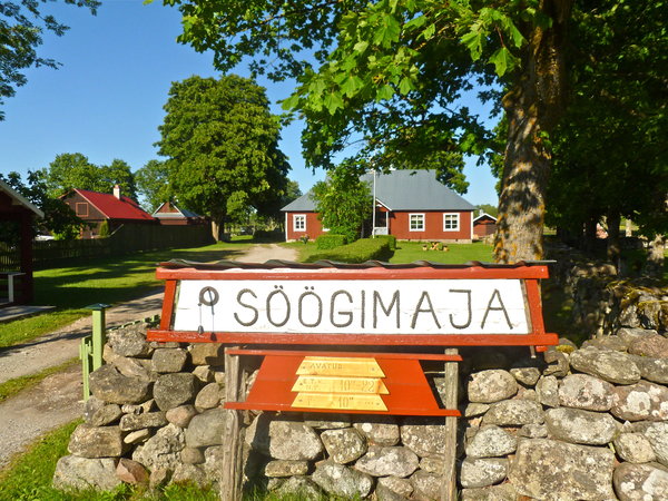 Soogimaja Restaurant for tea and cakes