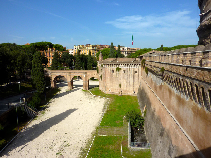 The Passetto di Borgo, created by the popes from Castel Sant'Angelo to the Vatican
