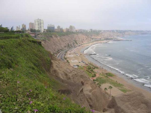 Lima cliffs