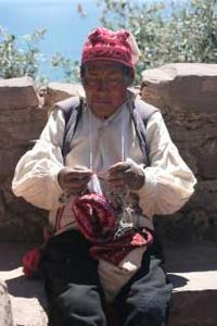 Local man knitting, Taquile