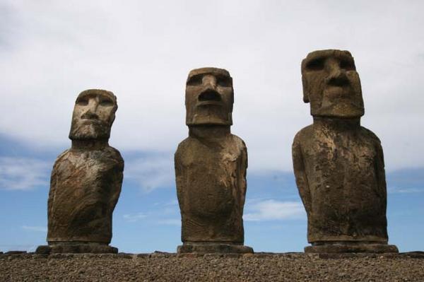 More Moai