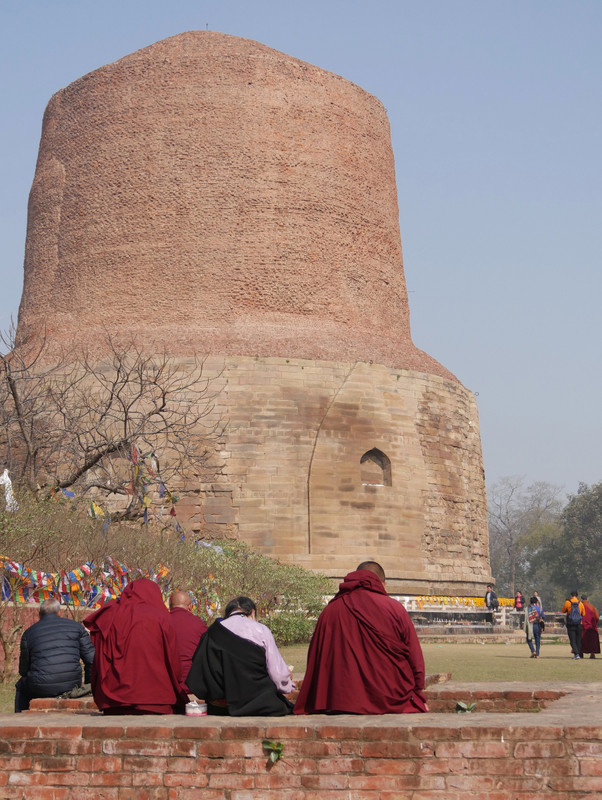 Dhamekh Stupa,  Sarnath