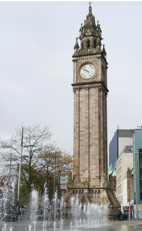 The (leaning) Albert Memorial Clock Tower