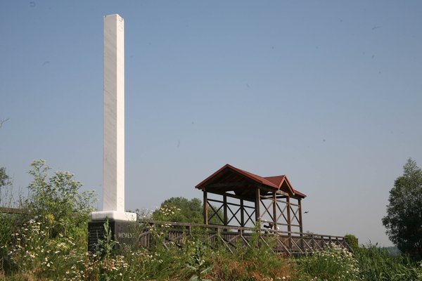 The memorial at Andau Bridge