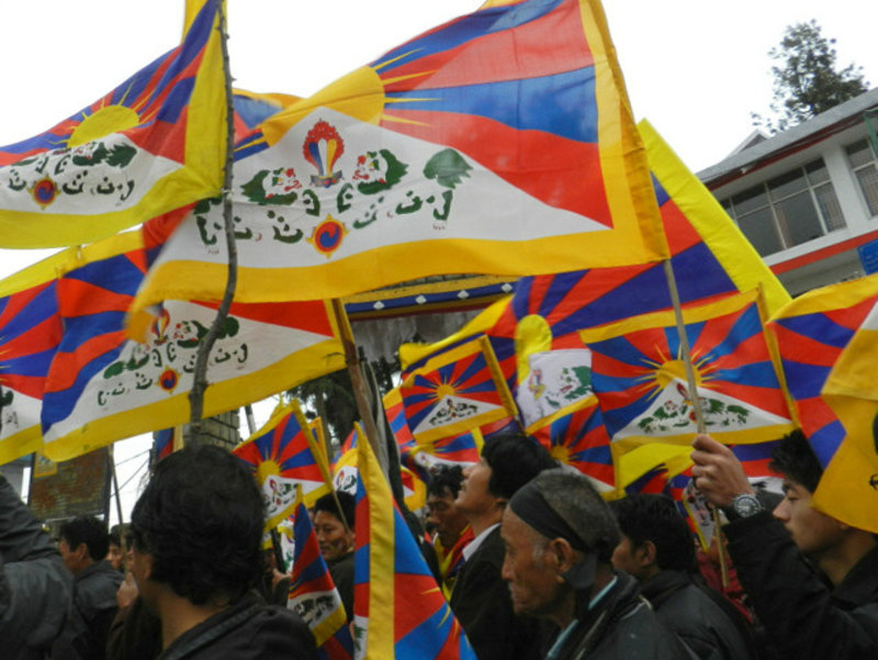 Marching for Tibet (2)