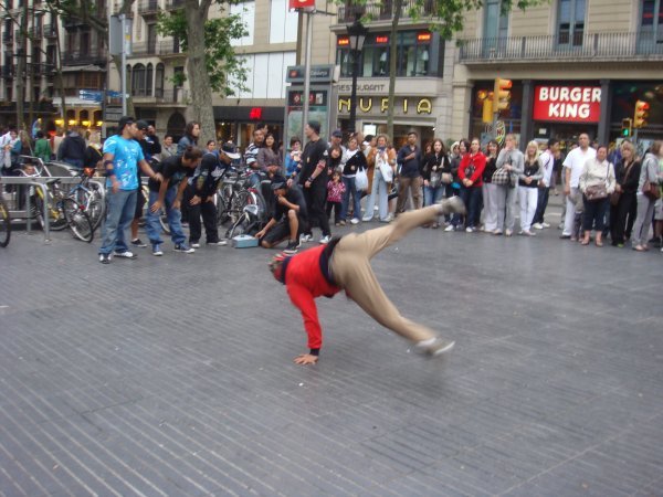 Las Ramblas Street performers