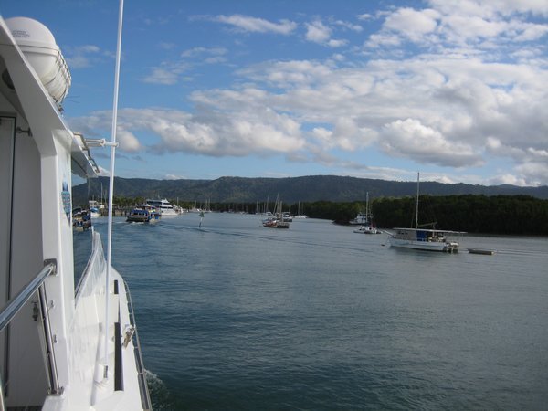 Approaching the marina 2