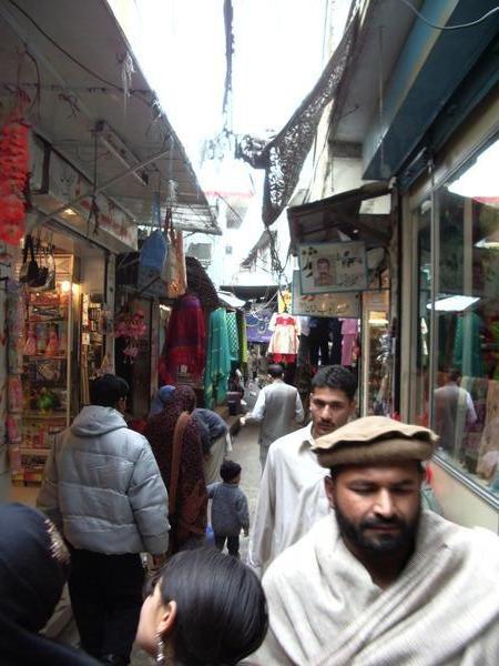 Clothing market in Mansehra