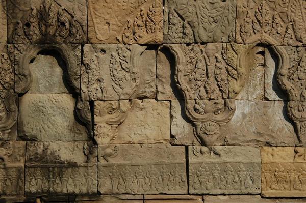 Angkor buddha-less
