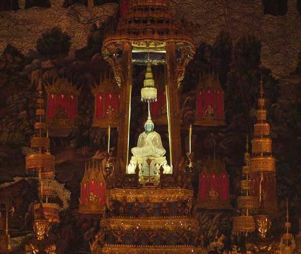 The Emerald Buddha - Wat Phra Kaew
