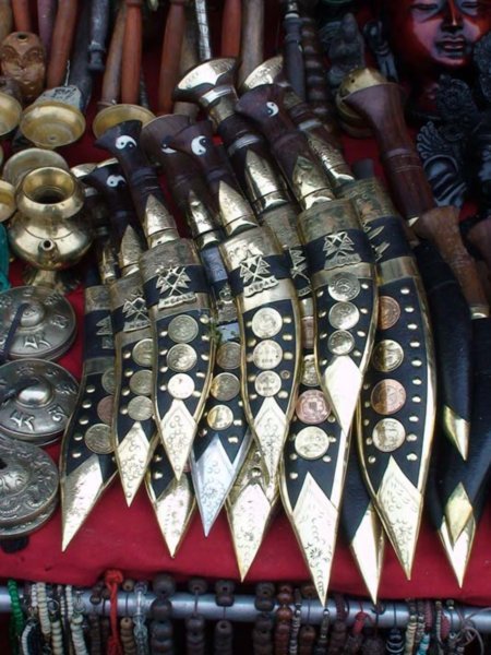 Gurkha knives